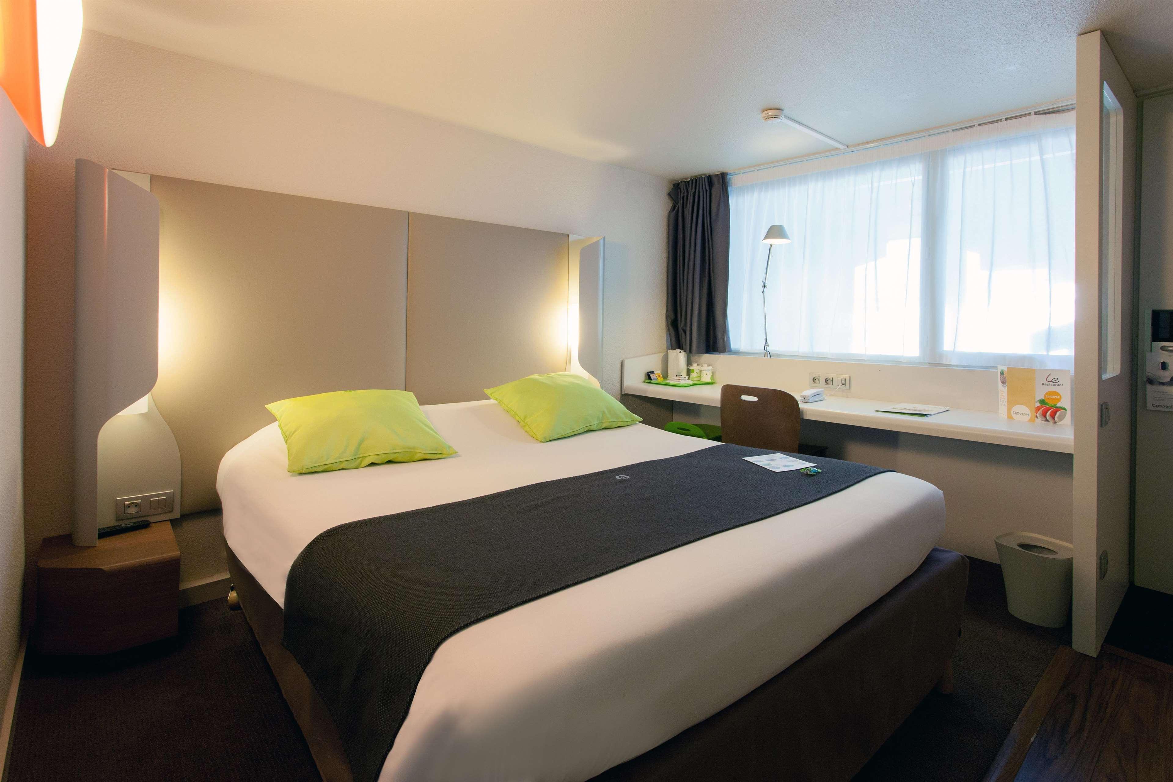 Campanile Tours Sud ~ Joue-Les-Tours Hotell Exteriör bild