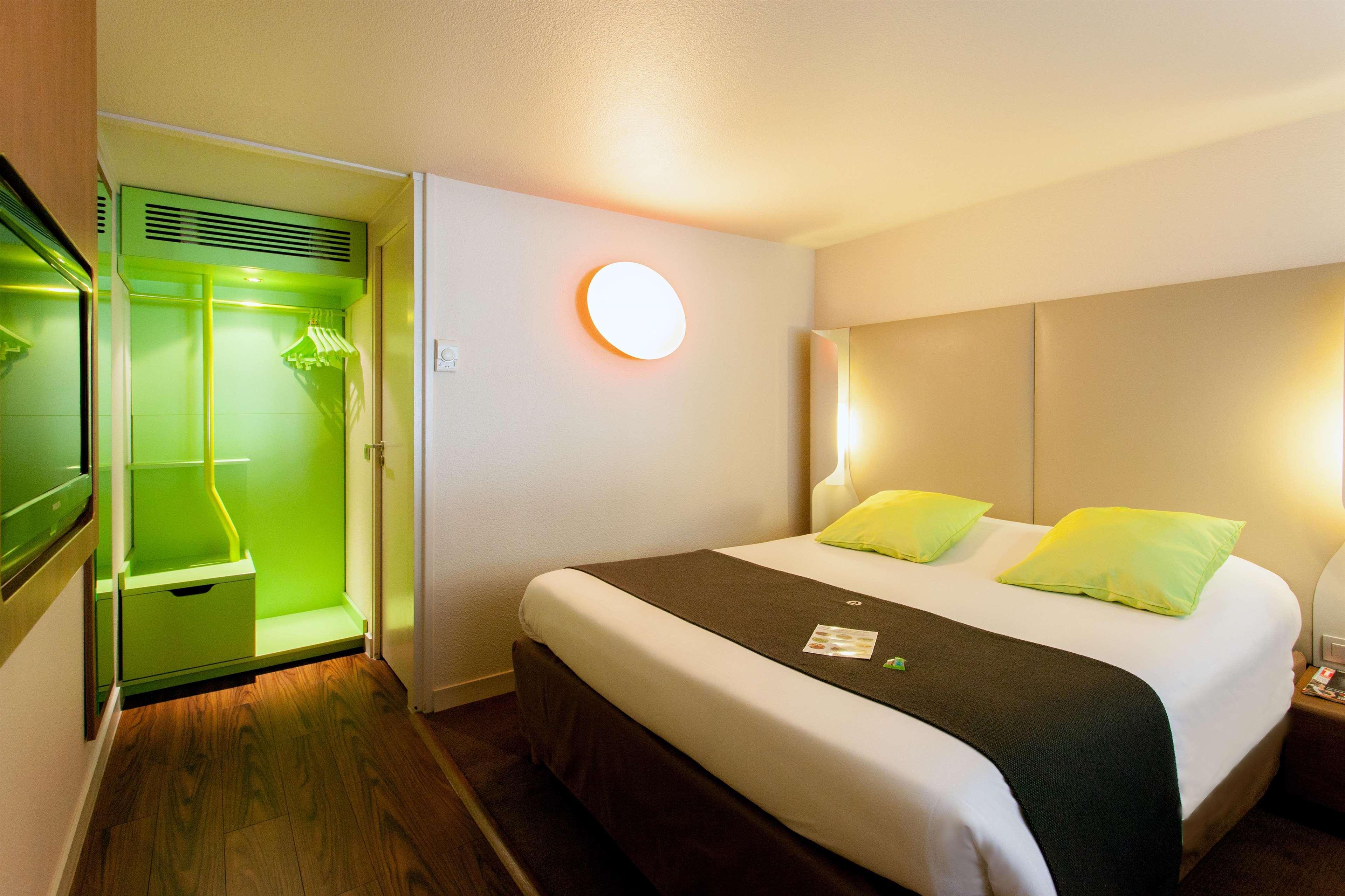 Campanile Tours Sud ~ Joue-Les-Tours Hotell Exteriör bild