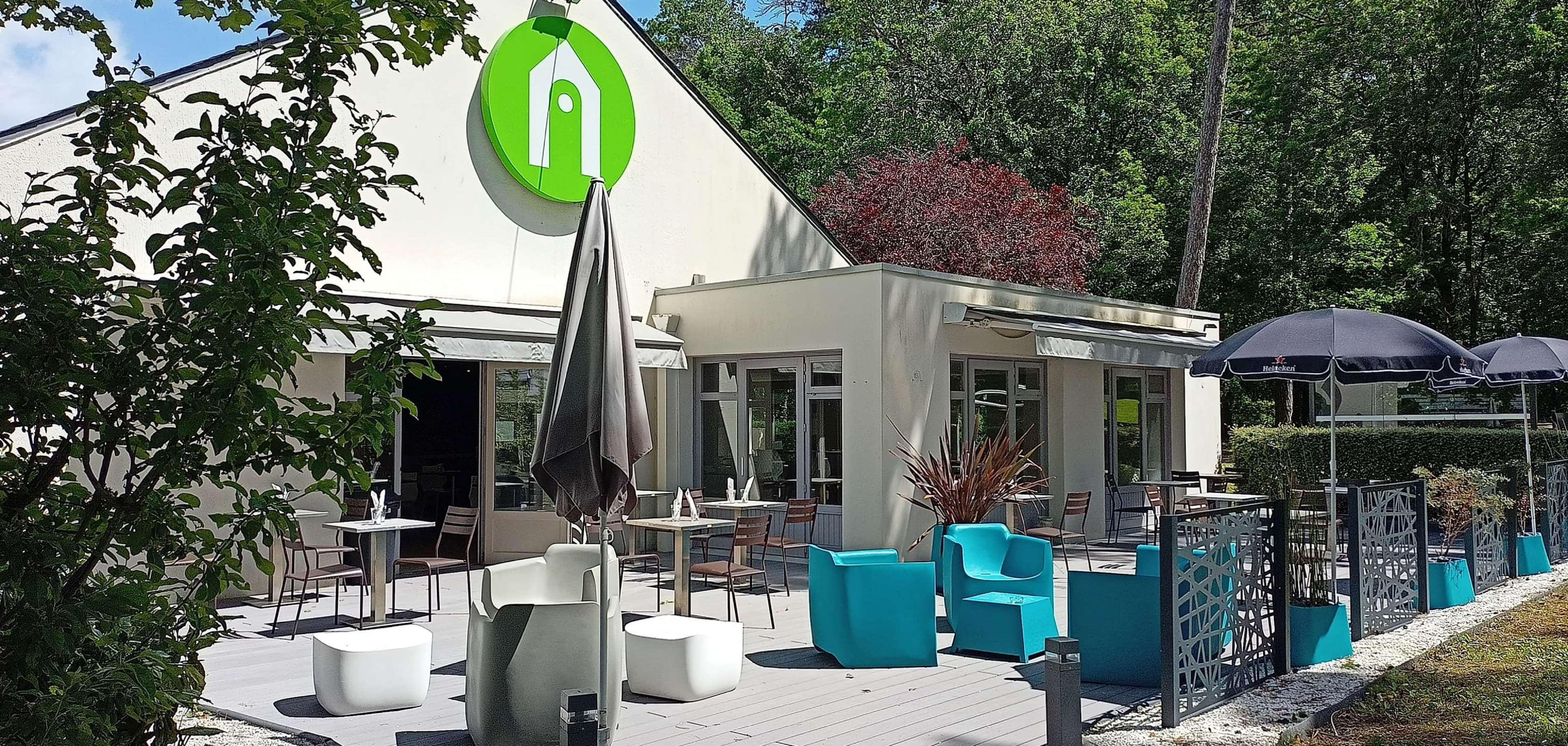 Campanile Tours Sud ~ Joue-Les-Tours Hotell Exteriör bild
